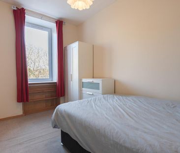 2 bedroom barn conversion to rent - Photo 2