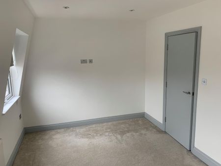 2 Bed Flat, Maple Road, SE20 - Photo 3