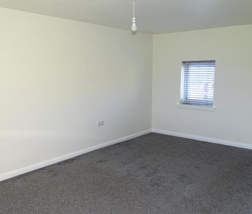 3 bedroom detached house to rent - Photo 5