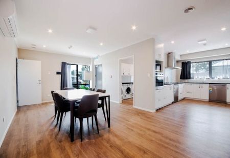 Cosy Papatoetoe Studio Unit/ Balcony! - Photo 5