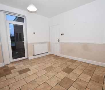 3 bedroom House To Let - Photo 3