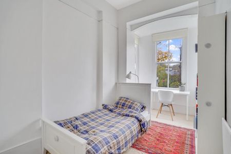 3 bedroom flat to rent - Photo 3