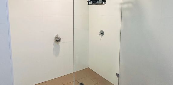 St Leonards - Photo 2