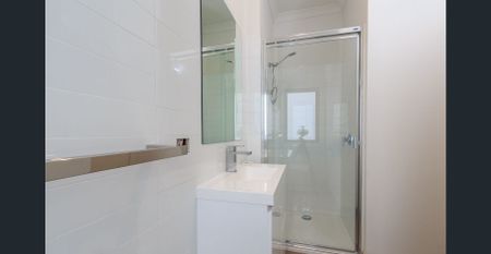 STUNNING TOWNHOUSE LIVING - Photo 2