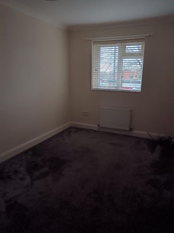 3 Bed End Terrace, Blackley, M9 - Photo 2