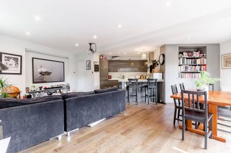 2 bedroom flat to rent - Photo 3