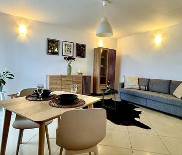 Na wynajem 2-pokojowe przy ul. Poznańskiej - Zdjęcie 2