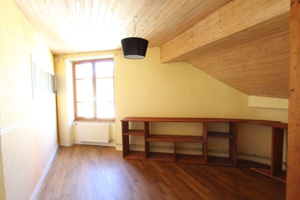 Location Appartement 2 pièces 46m² LA CHARITE SUR LOIRE 58400 - Photo 1