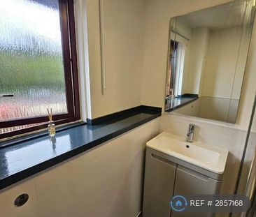 1 bedroom semi-detached house to rent - Photo 1