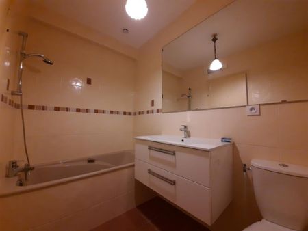 Maison T7 à louer Guignen - 184 m² - Photo 5