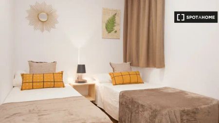 L'Hospitalet De Llobregat - Foto 2