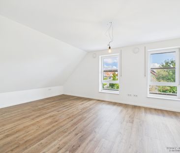 Sofort einziehen | moderne 2-Zi. Wohnung mit Loft-Charakter und Dac... - Photo 3