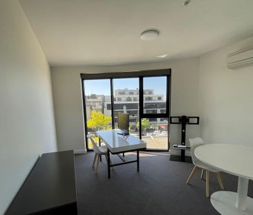 Elevated Living in the Heart of Essendon - Photo 6