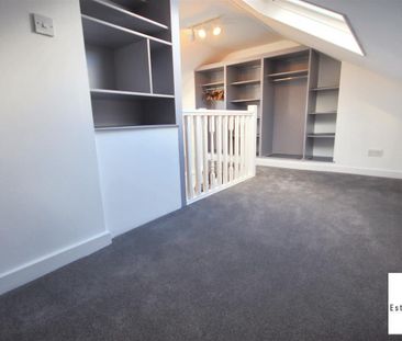 3 Bedroom House - Terraced To Let - Photo 3