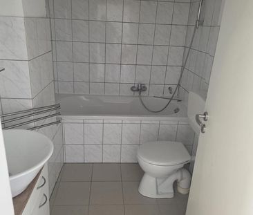 2 ZKB im Zentrum mit Balkon - Foto 4