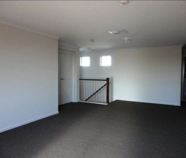 Point Cook - Photo 2