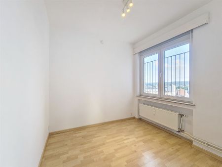 - 2 bedrooms - Photo 3