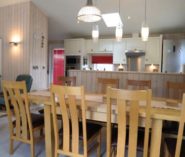 4 Bed, Lodge - Photo 2