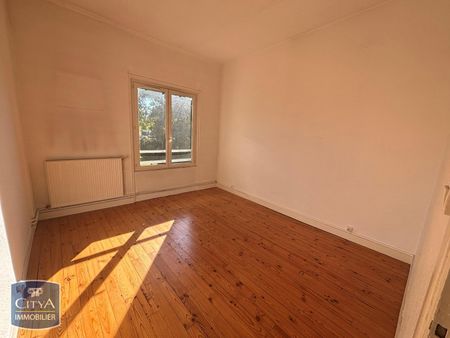 Location Appartement 3 pièces 57m² NEUVILLE SUR SAONE 69250 - Photo 3