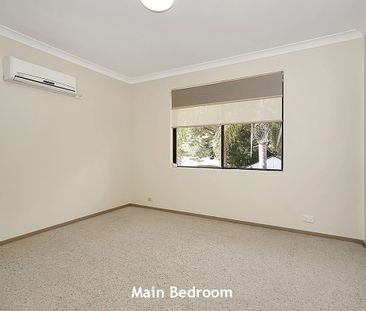 PERFECT LOCATION! - Photo 5