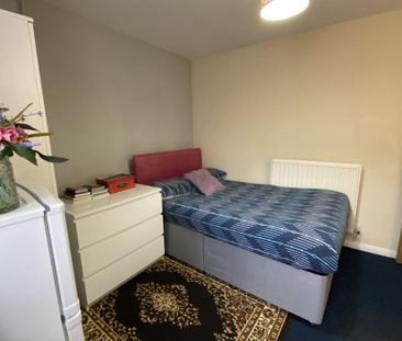 1 bedroom house to rent - Photo 2