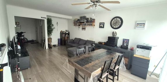 Location Appartement 4 pièces 80m² CARVIN 62220 - Photo 2
