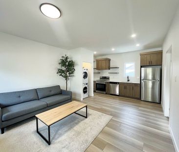 28 Carlton Ave - Photo 1