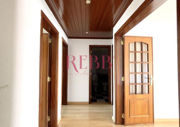 Apartamento T2 em Setúbal