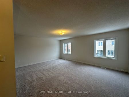 Detached Home For Lease | X8123118 - Photo 5