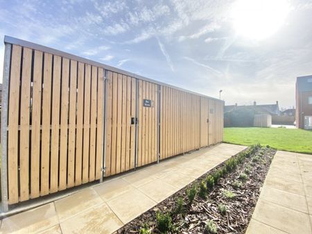 2 bedroom apartment - Photo 5