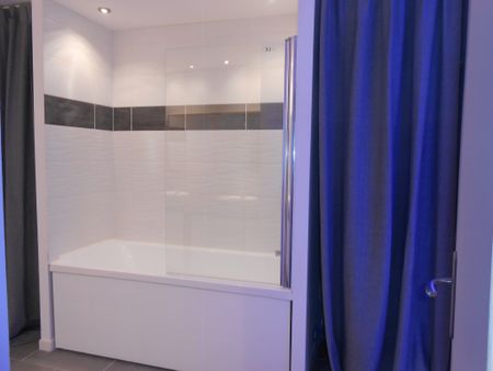 SOUVIGNARGUES - Maison de Village T3 de 81,42m² avec cours extérieur - Photo 5