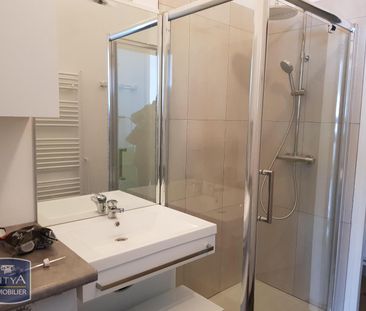 Location Appartement 2 pièces 53m² LE HAVRE 76600 - Photo 2