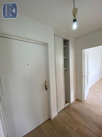Location Appartement 2 pièces 46m² NOISY LE GRAND 93160 - Photo 3