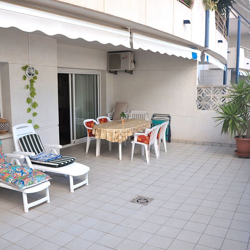 Piso de alquiler en Carrer de Miquel Ribes Llopis, Centre - Photo 1