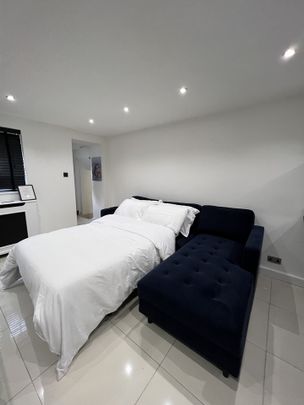 1 Bed Flat, Shirland Road, W9 - Photo 1