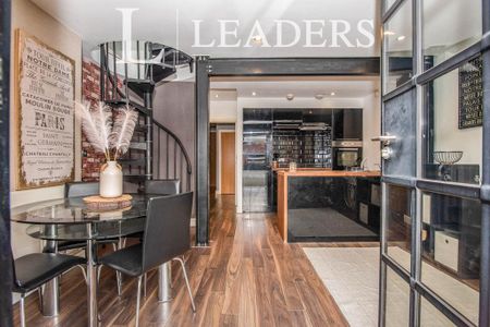 2 bedroom flat to rent - Photo 3