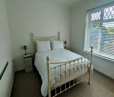 Whitestone Avenue, Bishopston, Swansea, SA3 - Photo 6