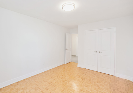 2BD - FULLY RENOVATED - 10 Teesdale Place - Photo 2