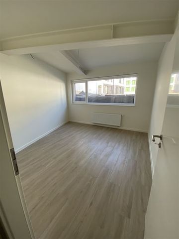 Quartier Bockstael! Splendide Maison en duplex 2 chambres avec terrasse et jardin - Photo 4