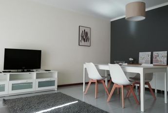Arrendo quarto ou apartamento em Valenca