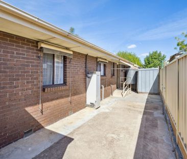 1/1 Olympic Parade, Kangaroo Flat, Vic 3555 - Photo 6