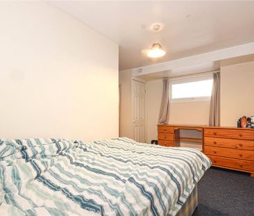 3 bedroom apartment to rent - Photo 1