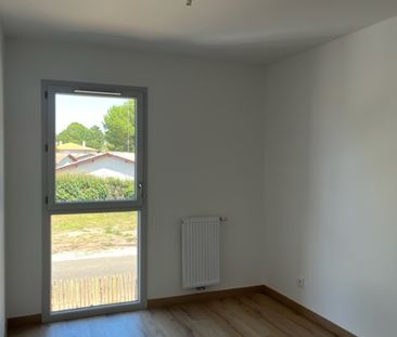 Location Appartement 3 pièces 61m² - Photo 3