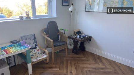 Room for rent in 3-bedroom apartment in Dublin, Dublin - Photo 3