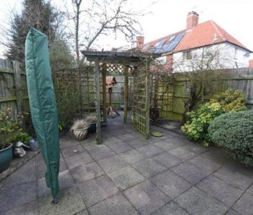 2 bedroom terraced house to rent - Photo 4