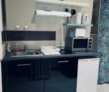RUE JEAN JACQUES ROUSSEAU – STUDIO – 15 M² - Photo 3