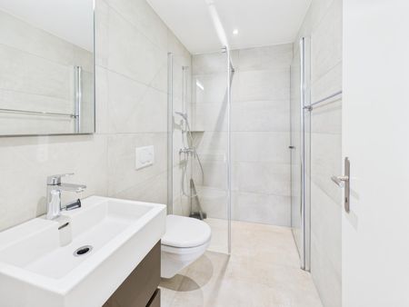 Helle 4.5-Zimmer-Wohnung an attraktiver Lage in Zürich-Altstetten - Photo 3