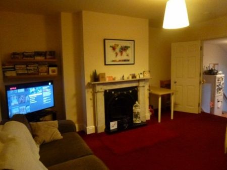 5 bed flat in Jesmond - Photo 4