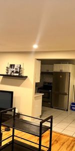 Appartement Meublé 4 1/2, 2 CH à Laval Chomedey - Photo 3