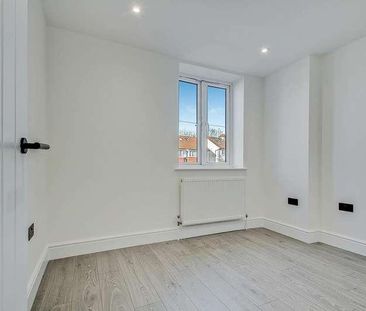 Holders Hill Road, London, NW7 - Photo 3